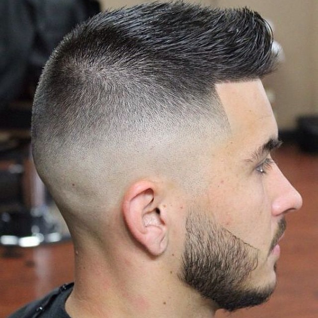 Coupe-cheveux-homme-tendance-fashion-mode-degrade-tondeuse-men-haircut-2015-05